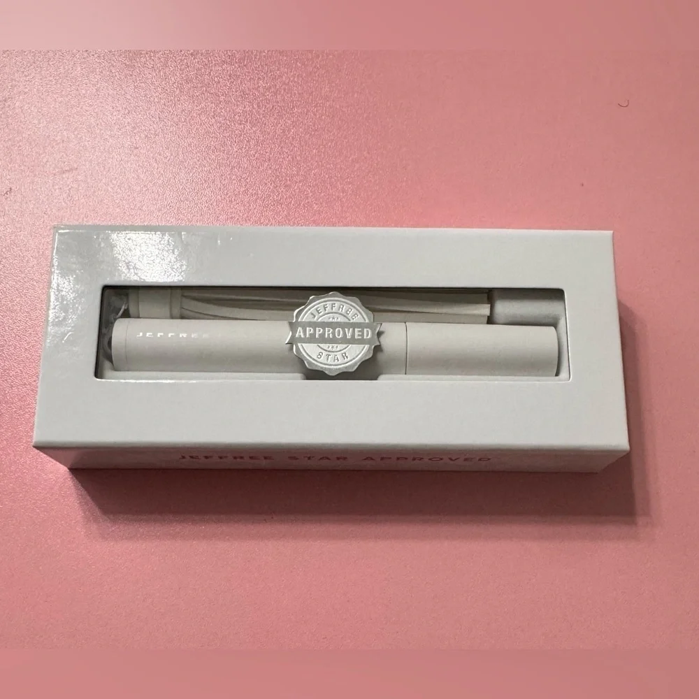 Jeffree Star Approved Mascara in White